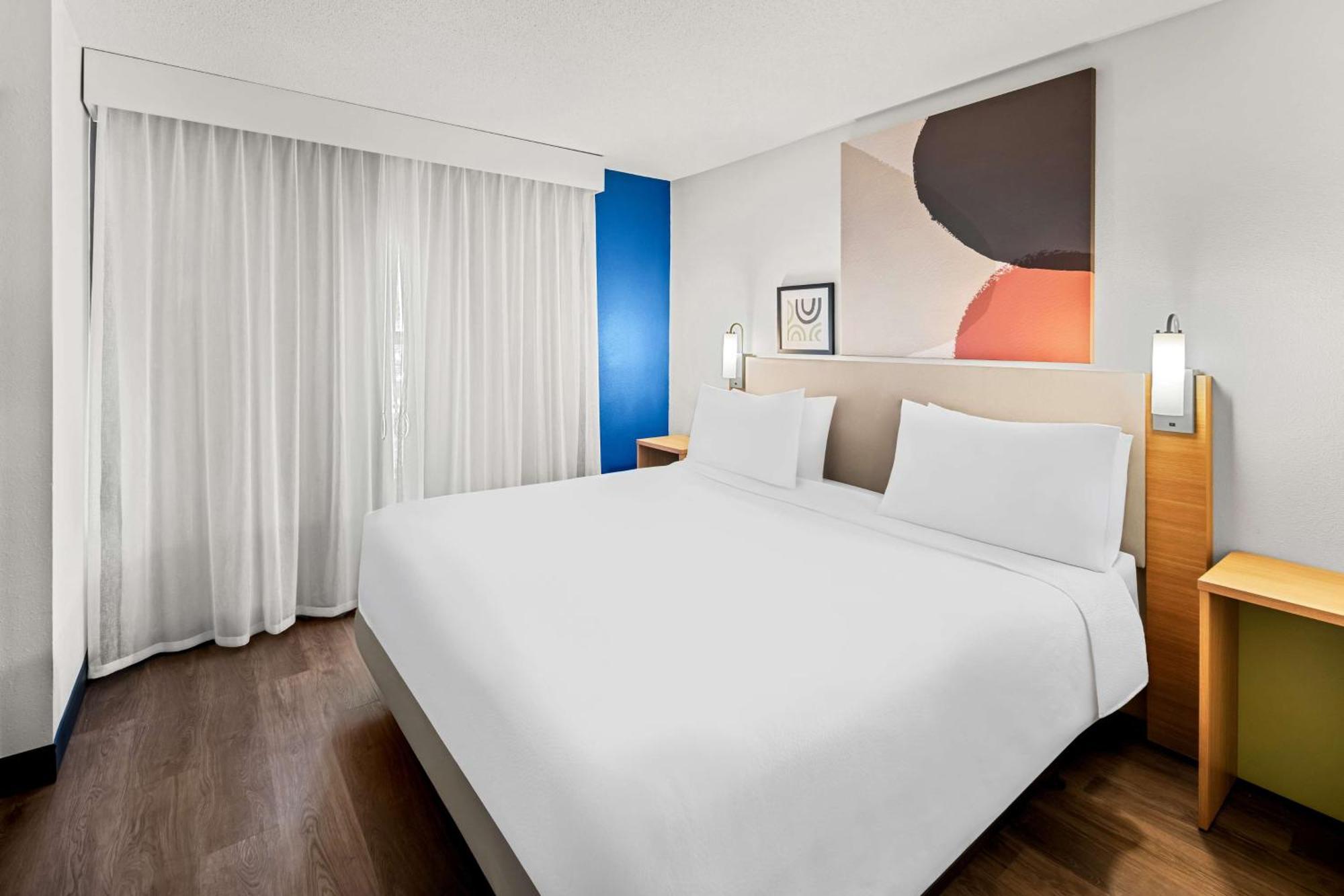 Spark By Hilton وودبريدج المظهر الخارجي الصورة